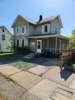  Maple Ave, Muscatine IA