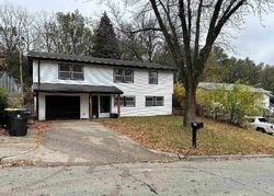 Short-sale in  DUPONT ST Sioux City, IA 51104