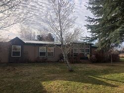 Short-sale in  LAKEVIEW DR Carey, ID 83320
