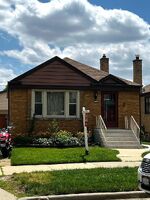 Short-sale in  W MYRTLE AVE Chicago, IL 60631