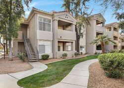 Short-sale in  E LAKEWOOD PKWY E  Phoenix, AZ 85048