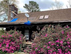 Short-sale Listing in SHARP LN BAY MINETTE, AL 36507