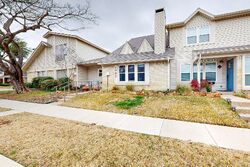 Short-sale in  Embassy Way Carrollton, TX 75006
