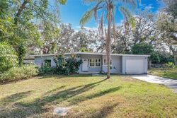 Short-sale in  Ridge Ter Orlando, FL 32810