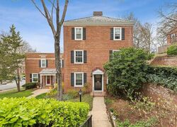 Short-sale in  S Buchanan St Arlington, VA 22206
