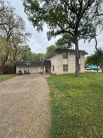 Short-sale in  ROCKY CANYON RD Arlington, TX 76012
