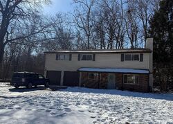 Short-sale in  AVON PL Saint Charles, MO 63303