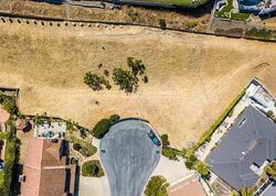 Short-sale in  LEMON CIR Santa Ana, CA 92705