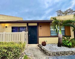 Short-sale in  Banks Rd Pompano Beach, FL 33063