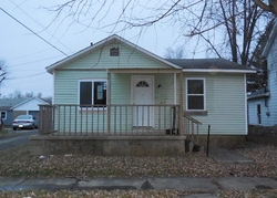 Short-sale in  W 10TH ST Rushville, IN 46173