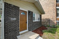 Short-sale in  W 67TH PL Chicago, IL 60636