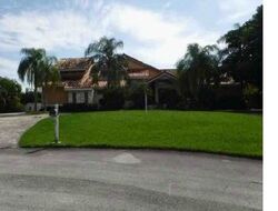 Short-sale in  SW 89TH PL Miami, FL 33157