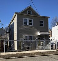 Short-sale in  WILDER AVE Bronx, NY 10466