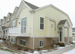 Short-sale in  DOGWOOD LN Hanover Park, IL 60133