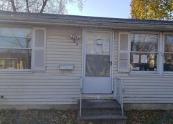 Short-sale in  EARL ST Burlington, NJ 08016