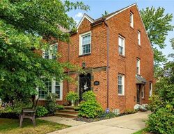 Short-sale in  STRATHAVON RD Cleveland, OH 44120