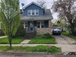 Short-sale in  KEWANEE AVE Cleveland, OH 44119