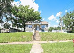 Short-sale in  Bond St Moberly, MO 65270