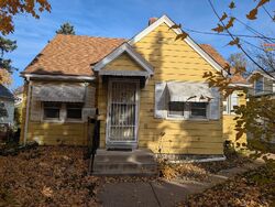 Short-sale Listing in Maryland Ave E SAINT PAUL, MN 55106