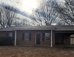 Short-sale in  Heather Rd Horn Lake, MS 38637