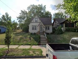Short-sale in  Upton Ave N Minneapolis, MN 55411