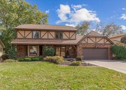 Short-sale in  S 152nd St Omaha, NE 68144