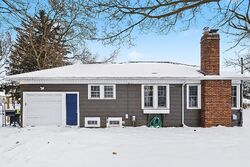  E Milham Ave, Portage MI