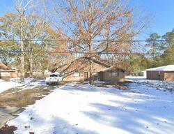Short-sale in  Ray Weiland Dr Baker, LA 70714
